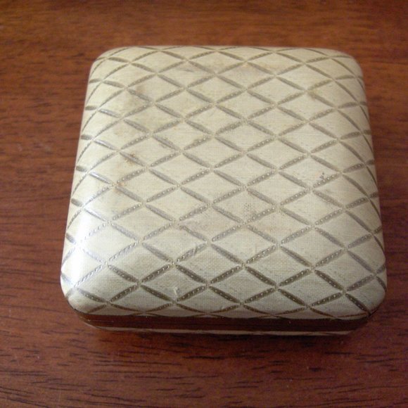 Alarm clocks, wind up travel type, Ingraham, Phinney Walker - Picture 12 of 12